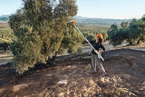 Abbacchiatore Stihl SPA 140 a batteria da 3,1kg con asta telescopica.