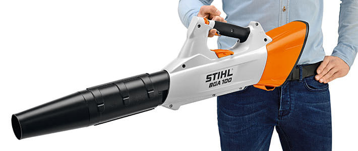 Soffiatore a batteria Stihl BGA 100 per uso professionale