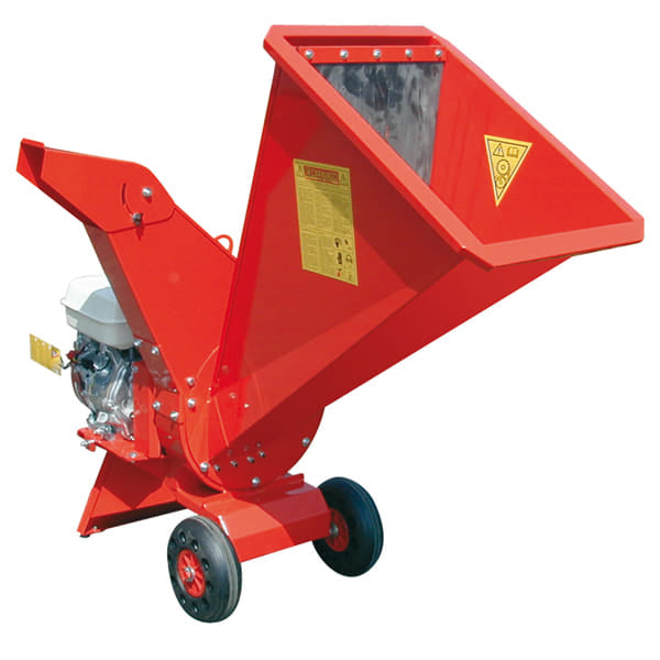 Biotrituratore a scoppio Caravaggi BIO 90 con motore Honda benzina da 8,4HP con diametro di taglio massimo 8,0cm.