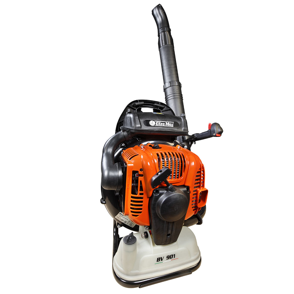 Soffiatore spalleggiato a scoppio OleoMac BV 901 per uso professionale con motore da 5,0HP con peso di 10,4Kg.