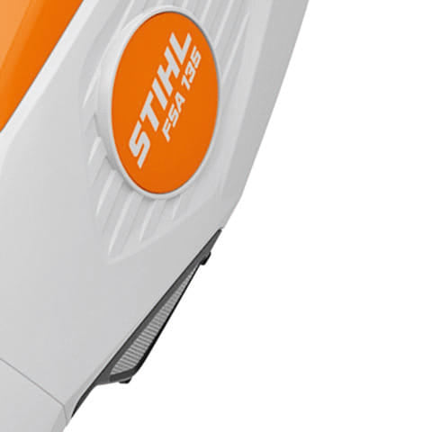 Decespugliatore a batteria Stihl FSA 135 R top di gamma professionale.