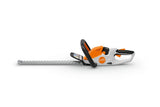 Tagliasiepi a batteria Stihl HSA 30 con un peso di 2kg e lama da 45cm.