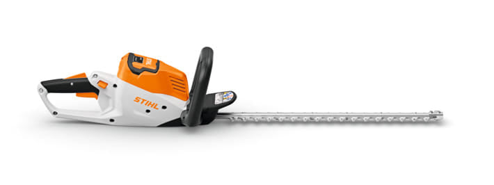Tagliasiepe a batteria Stihl HSA 50 leggero per uso privato con lama da 50cm.