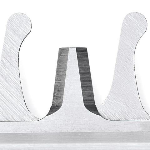 Tagliasiepe a batteria Stihl HSA 66 della linea PRO con lama da 50cm.