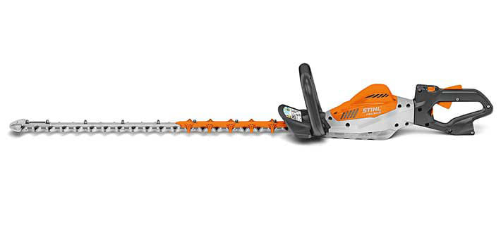 Tagliasiepe a batteria Stihl HSA 130 R della linea PRO per siepi robuste e spesse con lama da 75cm.