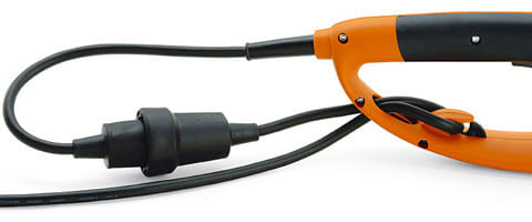 Tagliasiepi elettrico Stihl HSE 42 molto leggero con lama da 45cm.