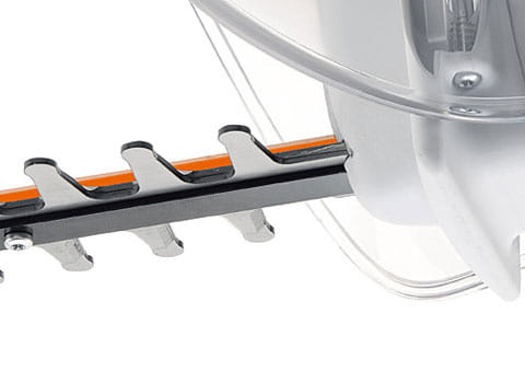 Tagliasiepi elettrico Stihl HSE 42 molto leggero con lama da 45cm.