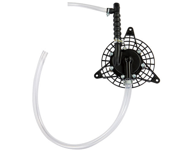Atomizzatore a spalla a scoppio MB 900 OleoMac con motore da 77cm3 e serbatoio liquidi da 17lt.