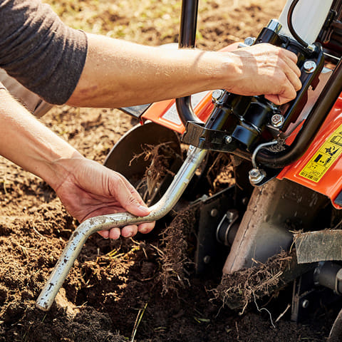 Motozappa a scoppio Stihl MH 700 robusta da 7,1 CV.