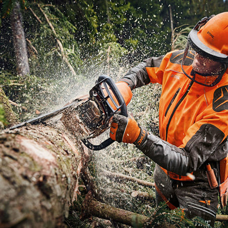 Motosega a scoppio Stihl MS 462 C-M professionale con barra da 63 cm