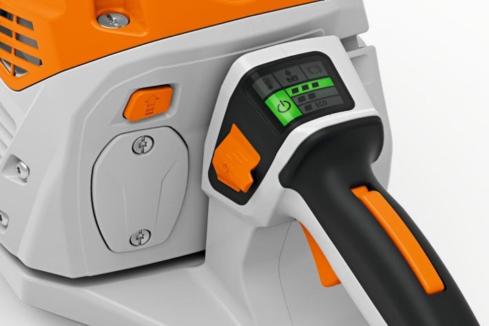 Motosega a batteria Stihl MSA 300 C-O top di gamma con barra da 40cm.