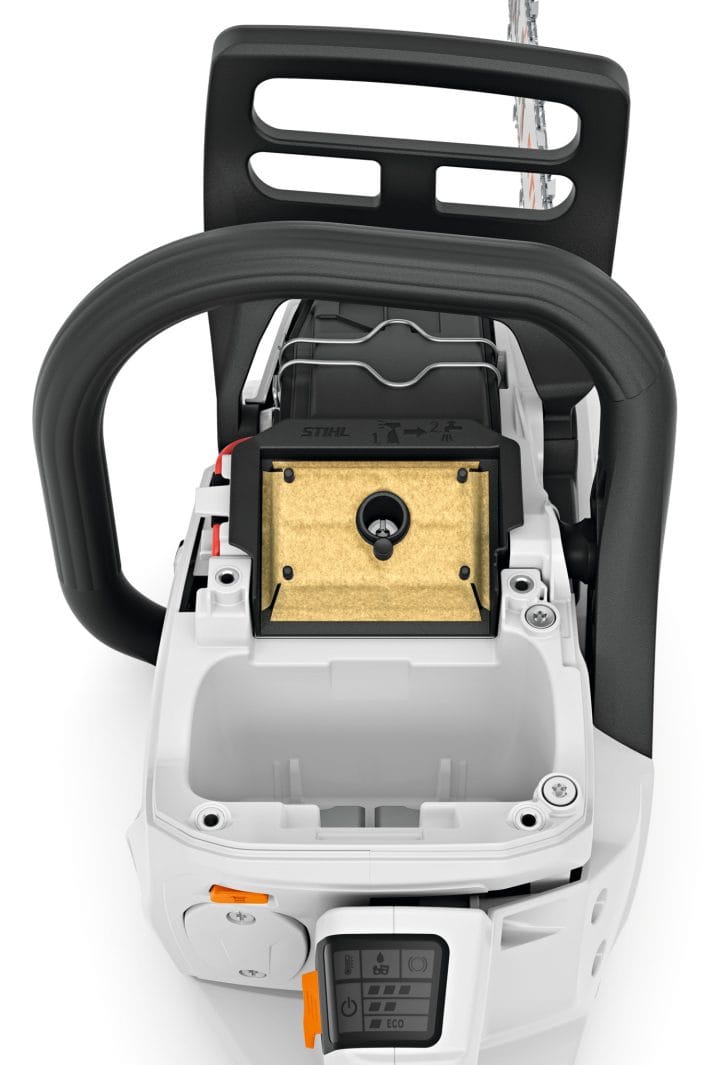 Motosega a batteria Stihl MSA 300 C-O top di gamma con barra da 40cm.