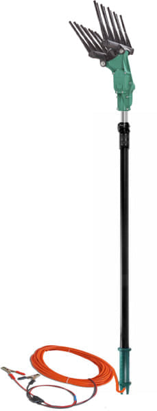 Abbacchiatore elettrico con asta telescopica Zanon OLIVAR ELECTRIC motore da 500
  W con 18 bacchette fisse.