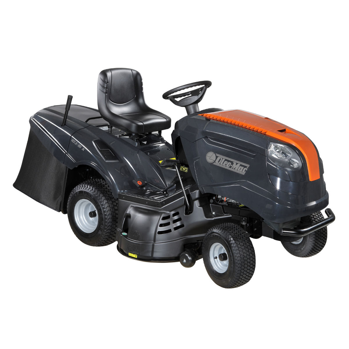 Trattorino rasaerba con raccolta OleoMac OM 103 / 16 K con motore da 452cm3 e larghezza di taglio da 102cm.