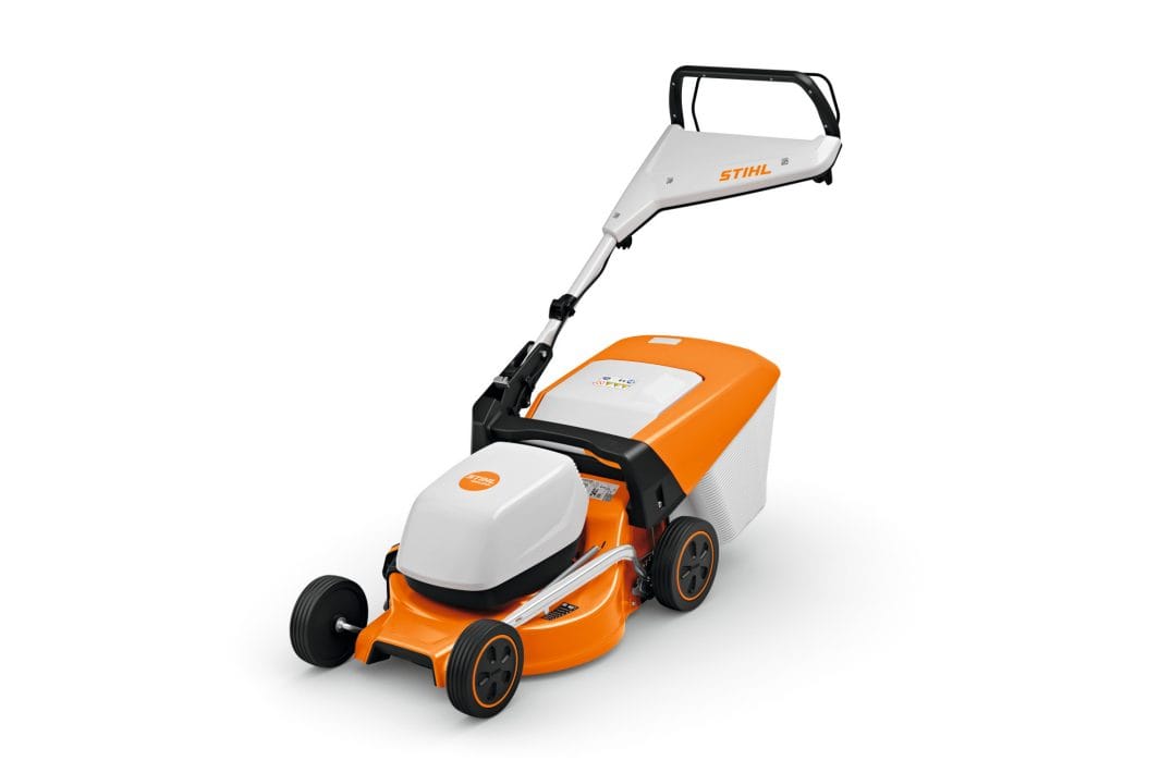 Rasaerba a batteria Stihl RMA 248 con larghezza di taglio di 46cm