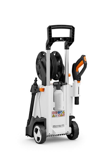 Idropulitrice elettrica Stihl RE 110 PLUS pratica e confortevole da 110 bar di pressione.