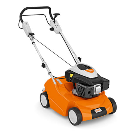Arieggiatore a scoppio Stihl RL 540 a 7 doppie lame con motore Kohler XT675 OHV SC.