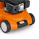 Arieggiatore a scoppio Stihl RL 540 a 7 doppie lame con motore Kohler XT675 OHV SC.