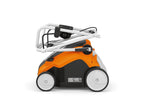 Arieggiatore elettrico Stihl RLE 240 con rullo da 20 lame con motore da 1,5kW.