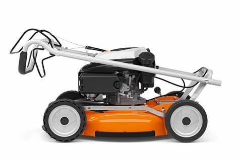 Rasaerba mulching trazionato a scoppio Stihl RM 4 RTP