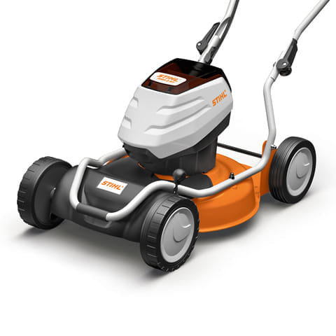 Rasaerba a batteria trazionato Stihl RMA 2 RPV mulching professionale.