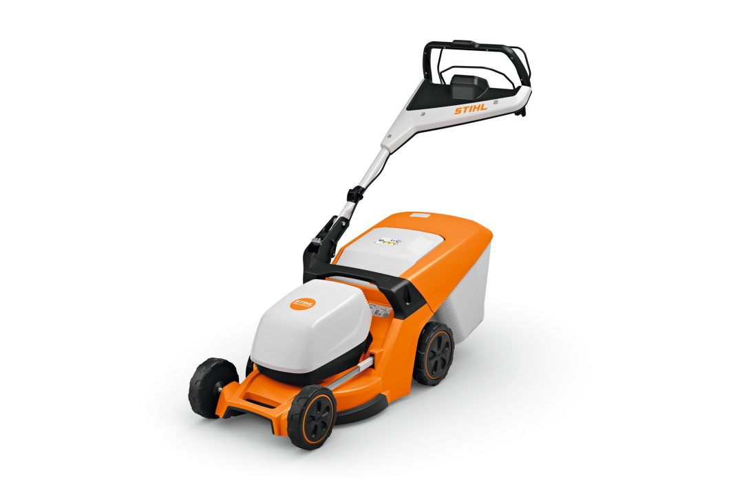 Rasaerba trazionato a batteria Stihl RMA 443 PV