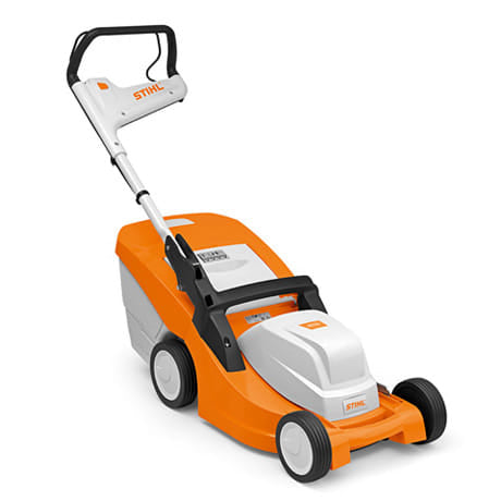 Rasaerba elettrico Stihl RME 443 C da 1500W e larghezza di taglio da 41cm.