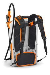 Irroratore a batteria Stihl SGA 85 da 17lt con 6 bar di potenza.