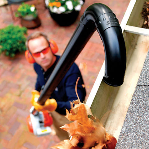 Soffiatore a scoppio Stihl SH 56 aspiratore/trituratore da 45 lt