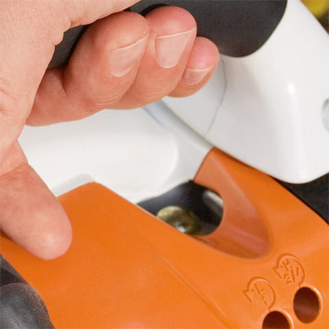Soffiatore a scoppio Stihl SH 86 aspiratore/trituratore da 45 lt