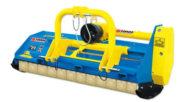 Trinciaerba per trattore con attacco cardano Zanon TFX 1300 da 130cm con peso di 310Kg.