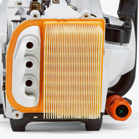 Troncatrice a iniezione Stihl TS 500i innovativa con sistema a iniezione e disco di taglio da 35cm.
