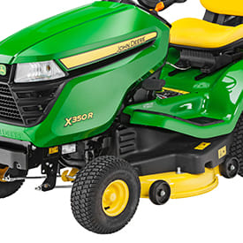 Trattorino rasaerba con raccolta John Deere X350 R con motore da 726 cc