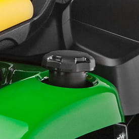 Trattorino rasaerba con raccolta John Deere X350 R con motore da 726 cc