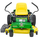Trattorino rasaerba a scarico laterale John Deere Z545R a sterzata zero da 724cm3 con piatto di taglio da 122cm.